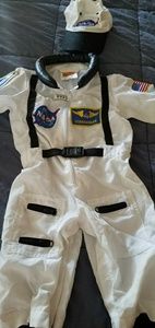 Astronaut costume